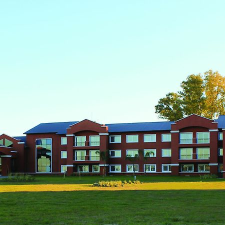 Howard Johnson Resort & Convention Center Ezeiza Exterior photo