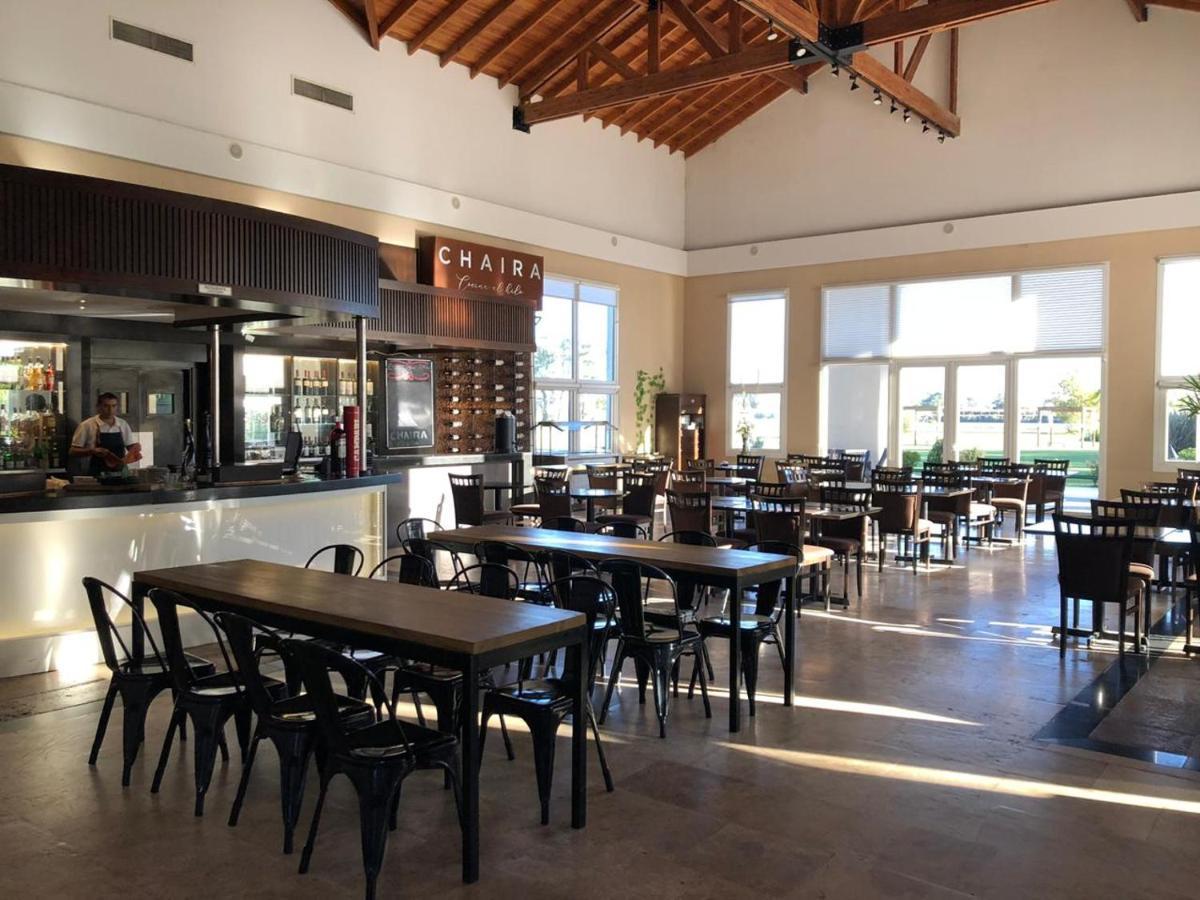 Howard Johnson Resort & Convention Center Ezeiza Exterior photo